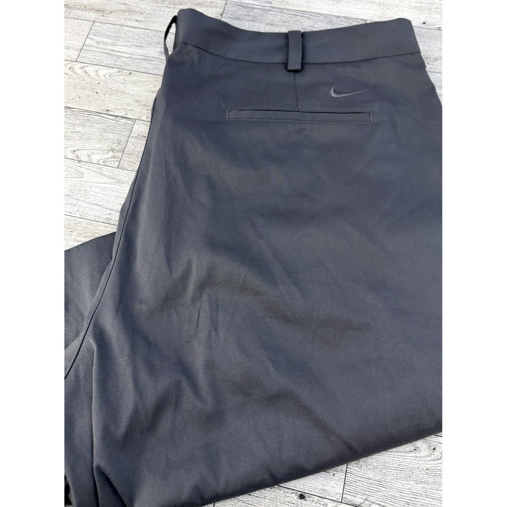 NIKE GOLF Dri-Fit Shorts Mens 40 Standard Fit Chino Length 21" Inseam 10.5" Gray